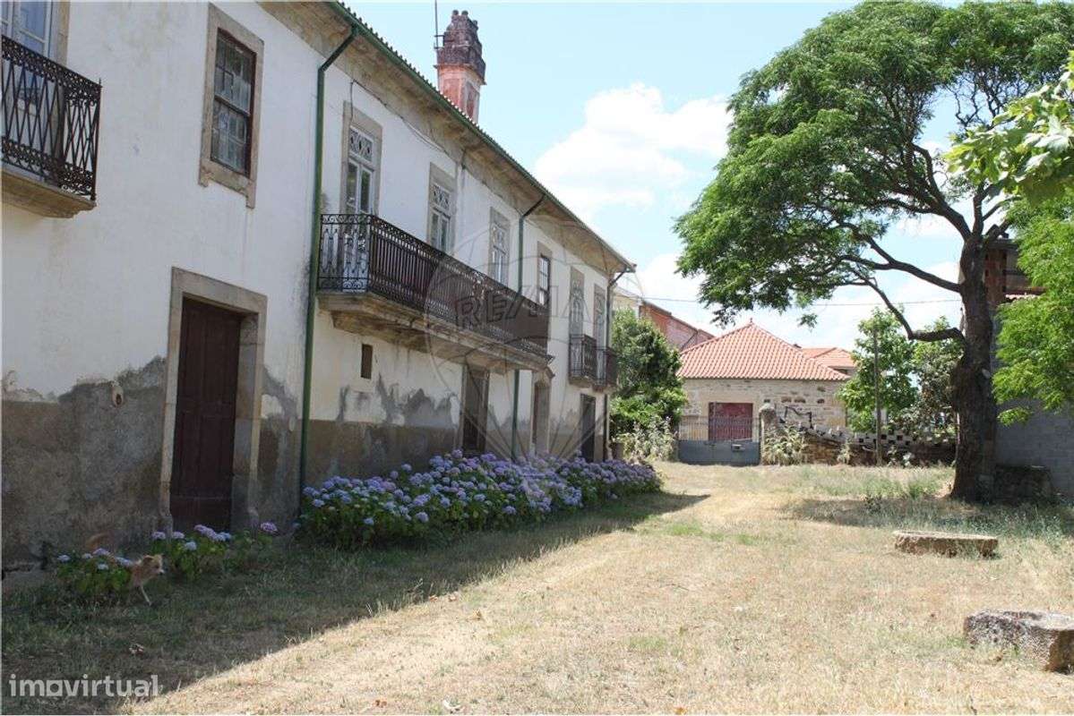 Moradia T7 para venda - Grande imagem: 4/17