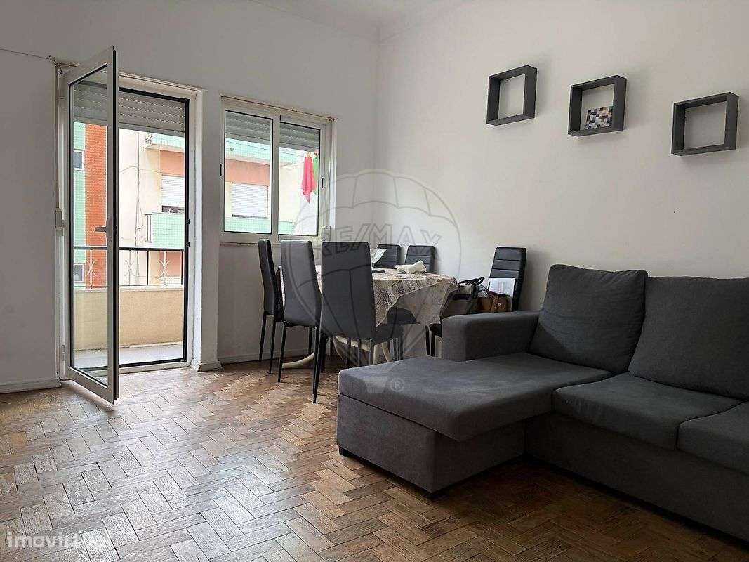 Apartamento T2 para venda - Grande imagem: 1/6
