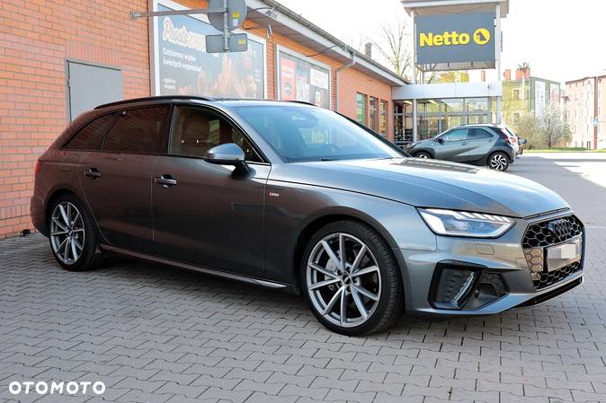 Audi A4 Avant 40 TDI S tronic S line - 8