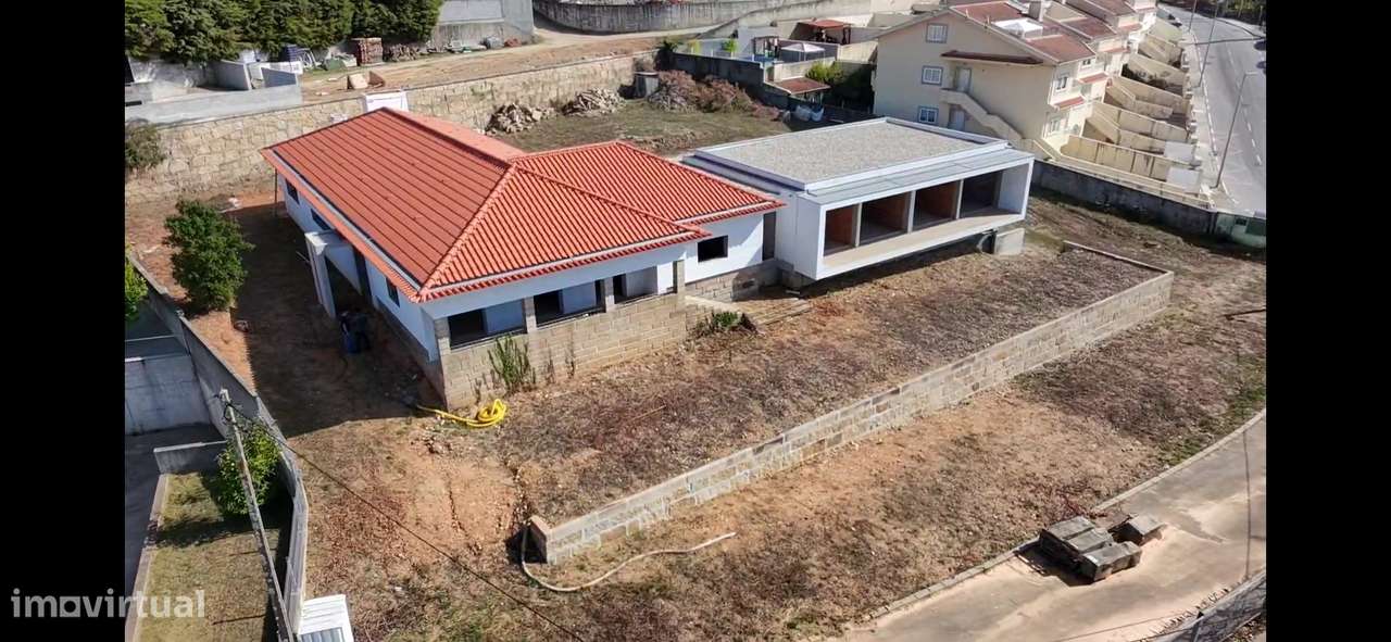 Moradia T6 Nova, em Construção – Melres, Gondomar-0