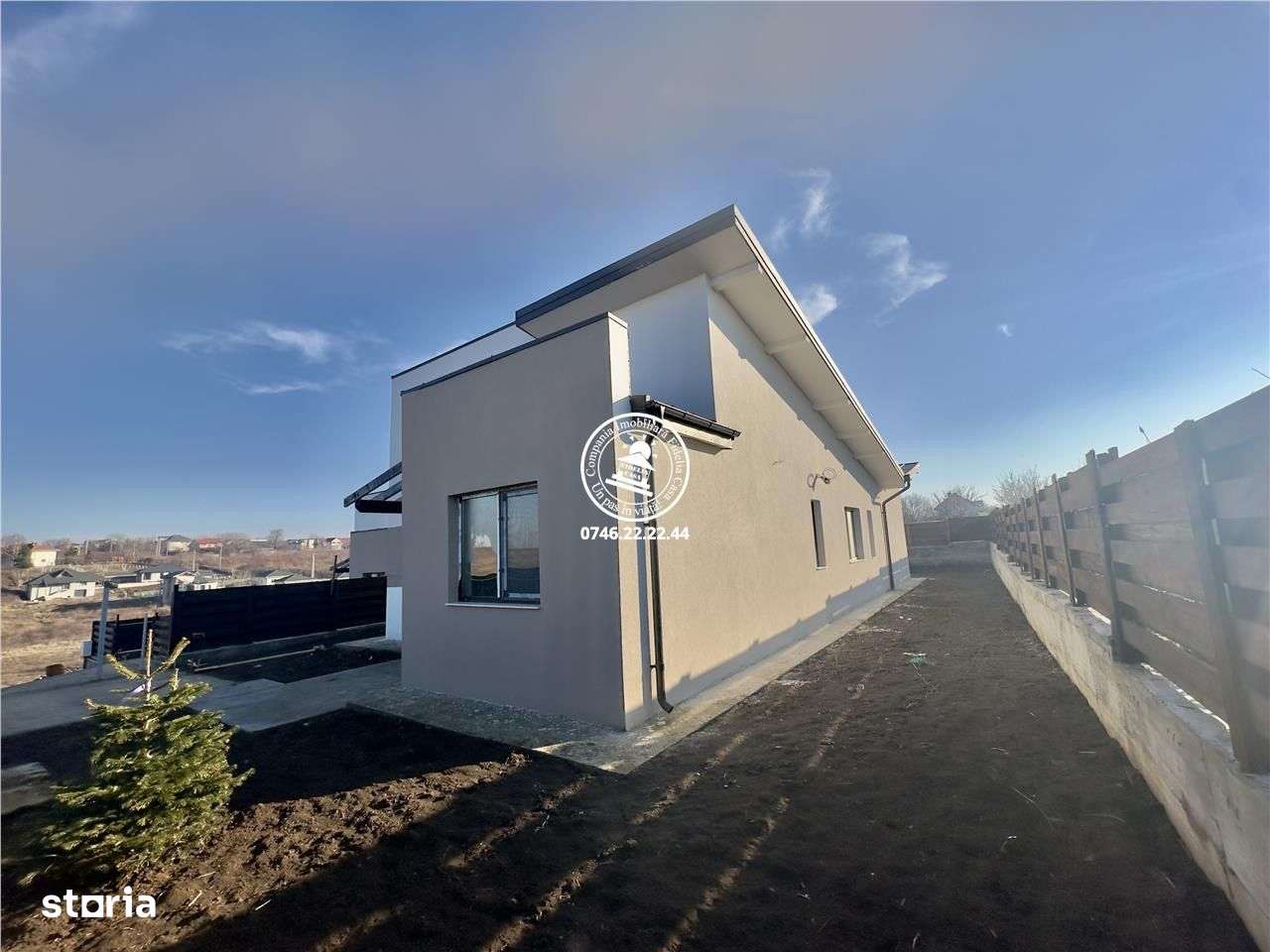 case de vanzare Hlincea - Imagine principală: 2/12