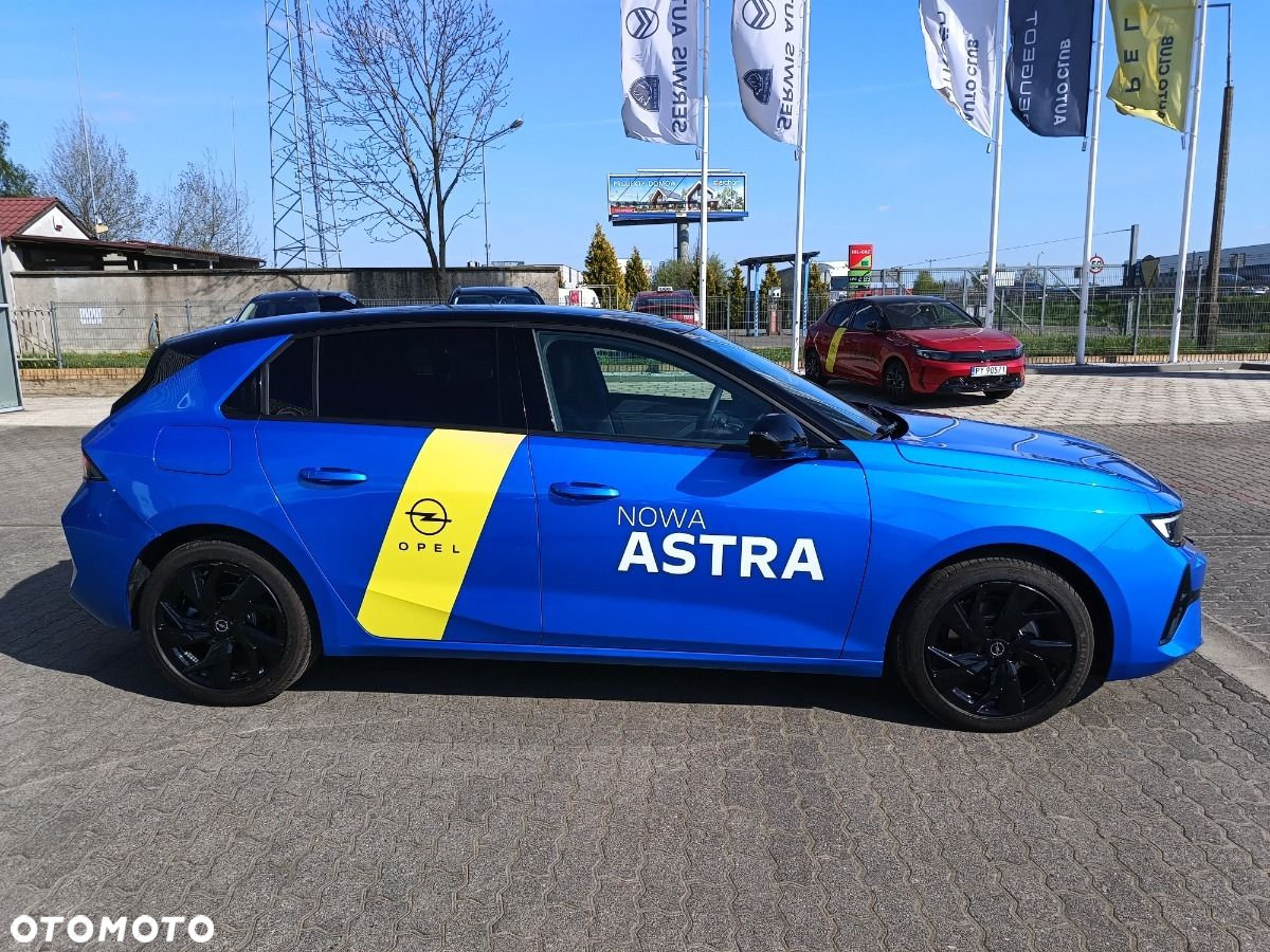 Opel Astra - 4