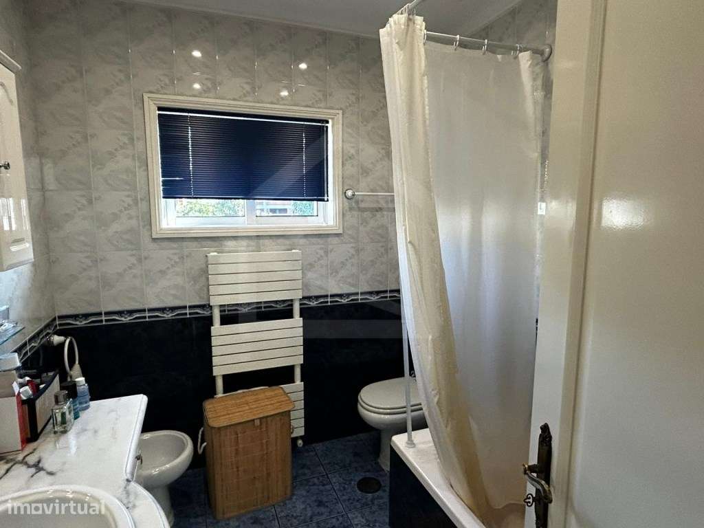 Moradia Isolada T3 em Escapães-30