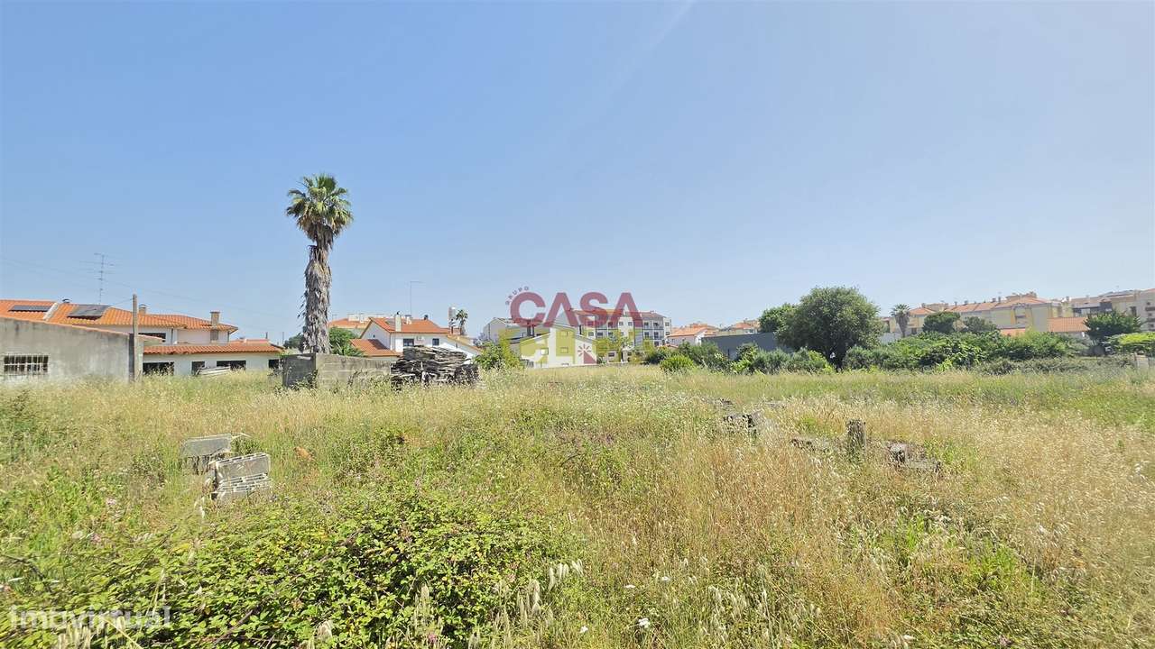 Terreno Para Construção T3 Venda em Nossa Senhora de Fátima,Entroncame-9