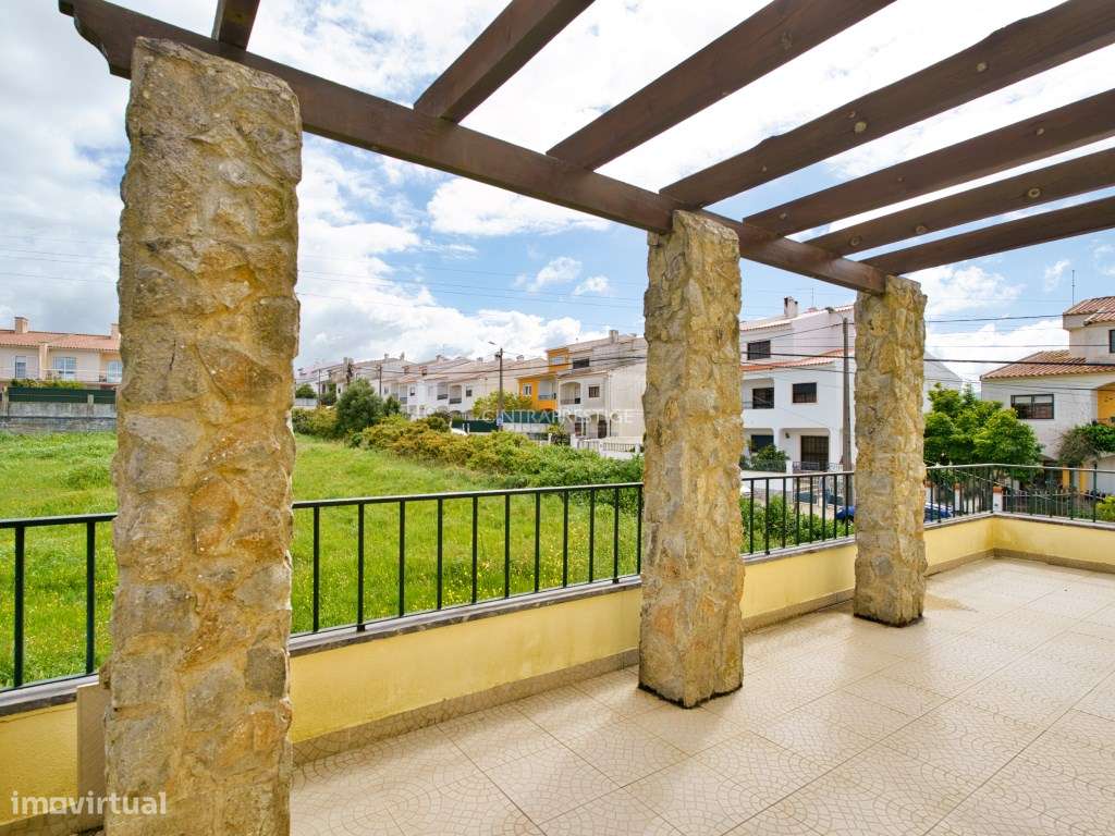 Moradia T4 Bi Familiar no Algueirão-Sacotes | Lote 620 m² | Oportun...-15
