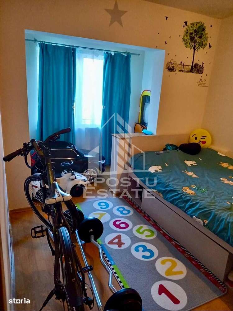 Apartament 3 camere,etaj 2,centrala proprie,zona Aradului/Torontalului - Imagine principală: 4/10