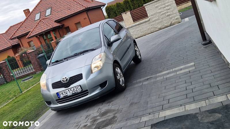 Toyota Yaris 1.0 VVT-i Comfort - 12