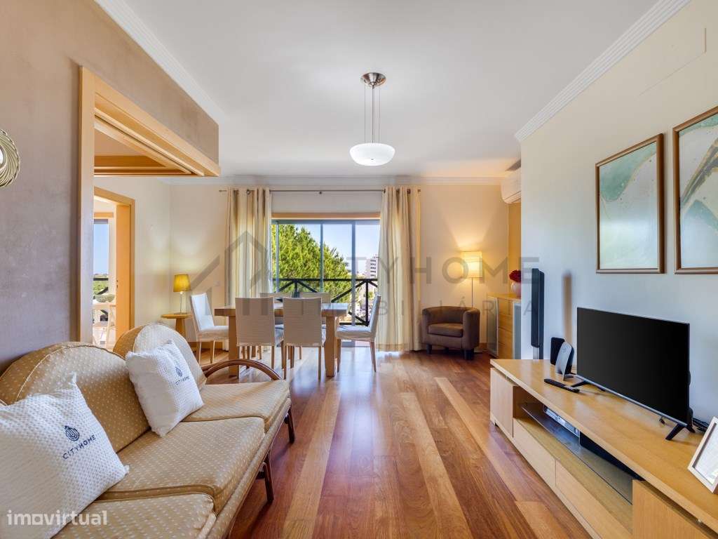 Apartamento T1+1 com piscina, elevador e 2 lugares de estacionament...-4