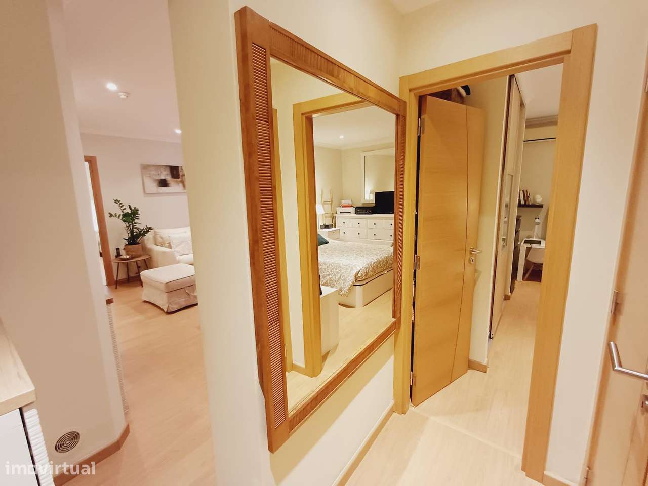 Apartamento T2 Totalmente Remodelado na Quinta do Romão, Quarteira-15