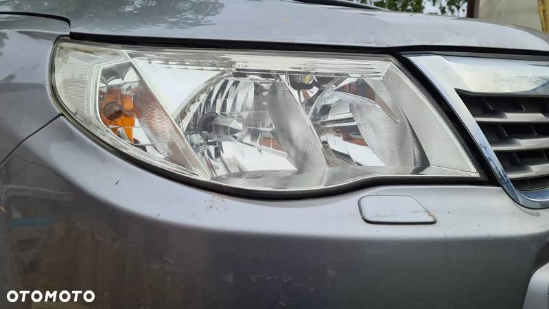 Subaru Forester 3 SH lampa lampy reflektor reflektory przód xenon spryskiwacz - 2