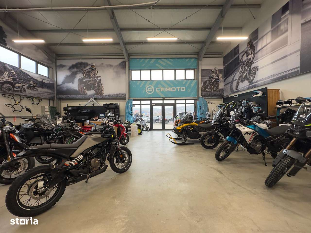 Spatiu la strada 369mp, Rond Uricani, aproape de Metro - Imagine principală: 2/13