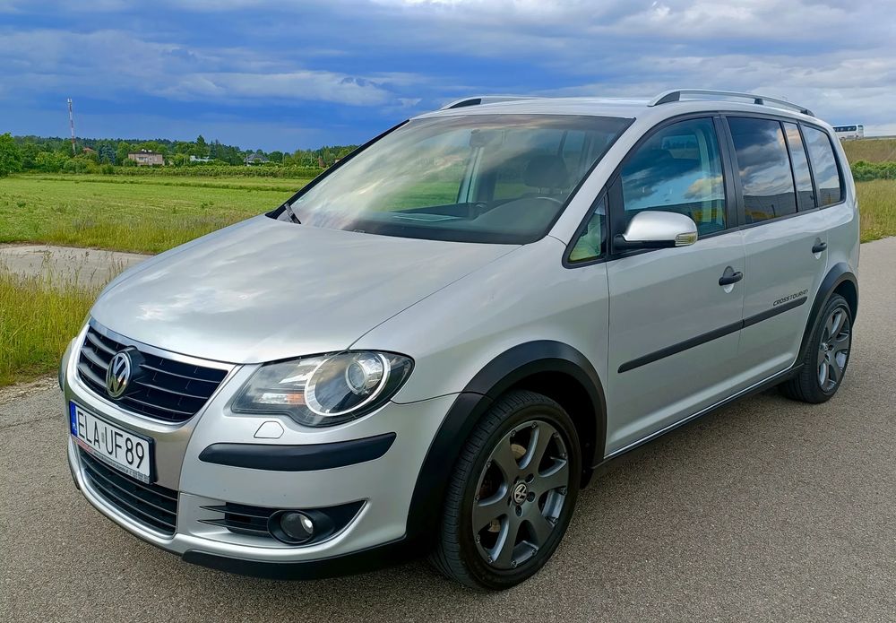 Volkswagen Touran I (2003-2010) 2.0 TDI DPF DSG Cross 2008