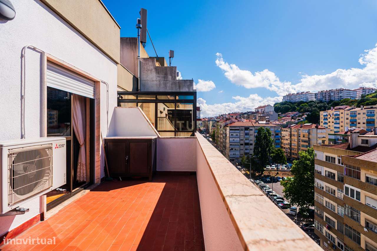 Apartamento T0, com Terraço, Agualva Cacém-15