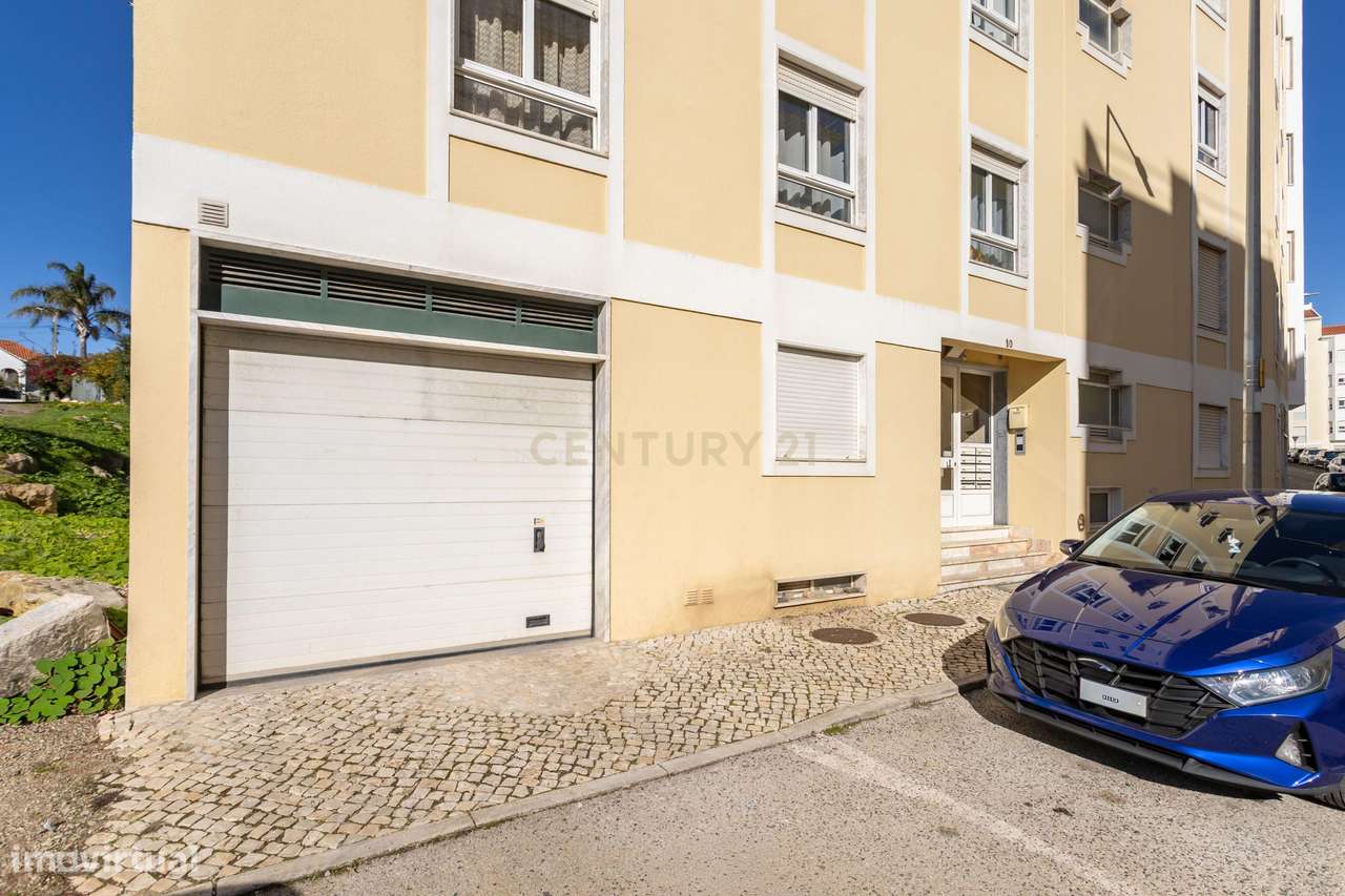 Apartamento de 2 quartos com terraço, garagem e arrecadação em Rio de - Grande imagem: 3/37