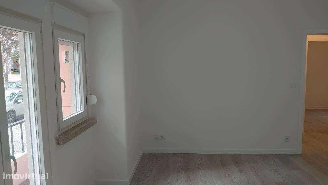 T2 Rua dos Cervantes Lisboa Remodelado-10