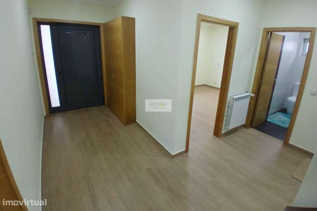 Moradia Geminada T4 Venda em Cidade da Maia,Maia-8