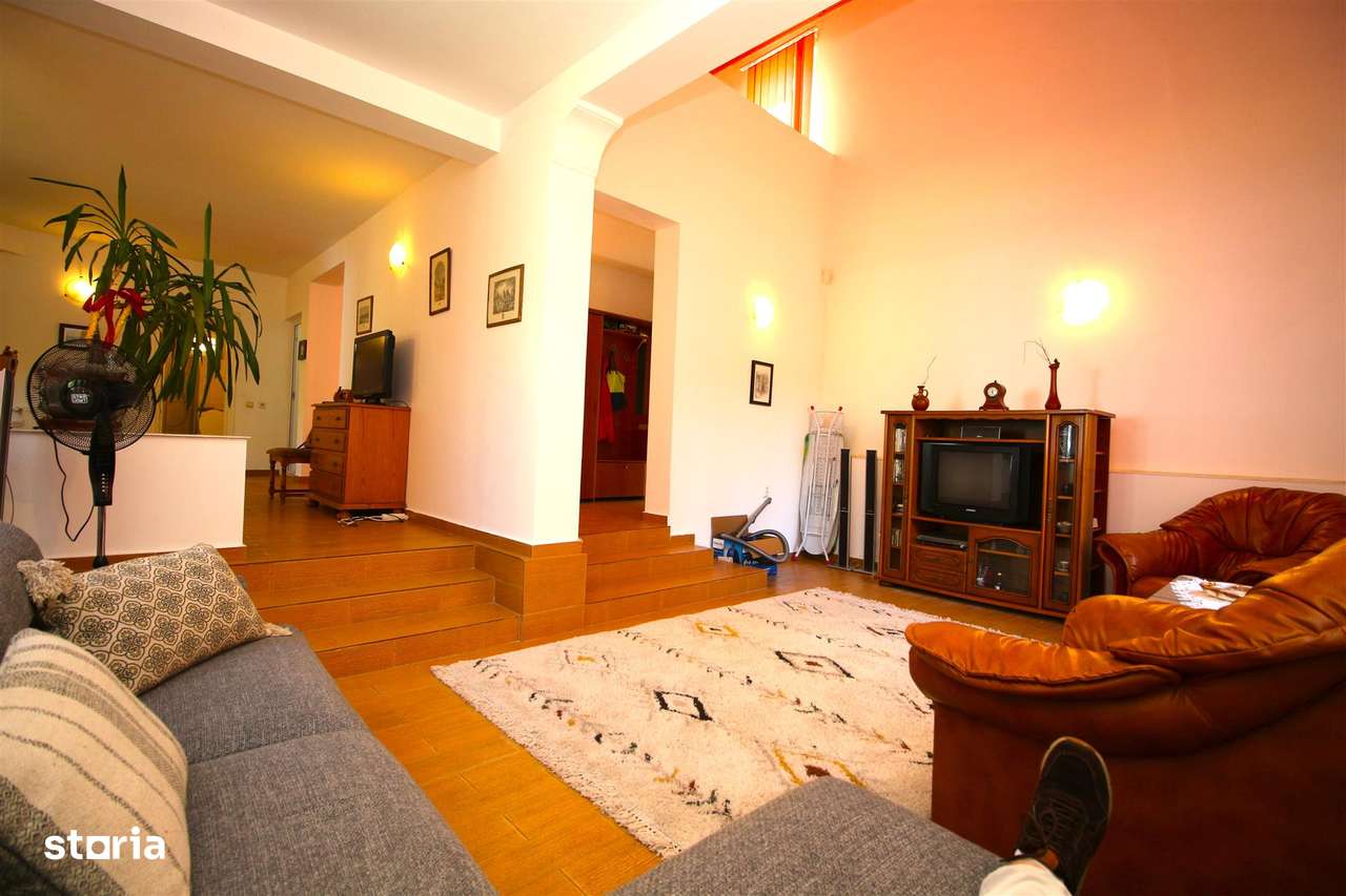 Vila exclusivista P+1E in Mamaia Nord la 500m de Plaja Alezzi-5