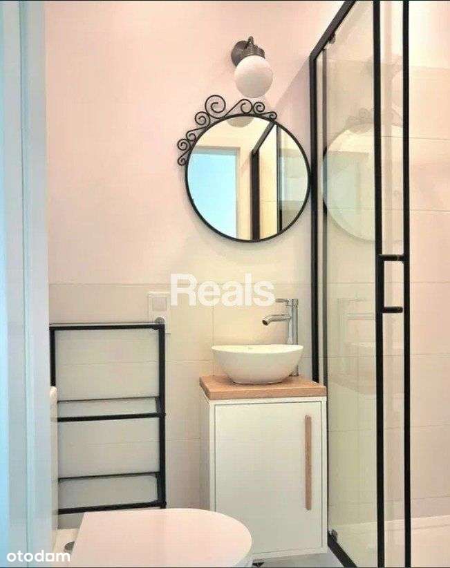 Przy metrze - 2 pokoje w kamienicy - po remoncie - Pełny obrazek: 5/9