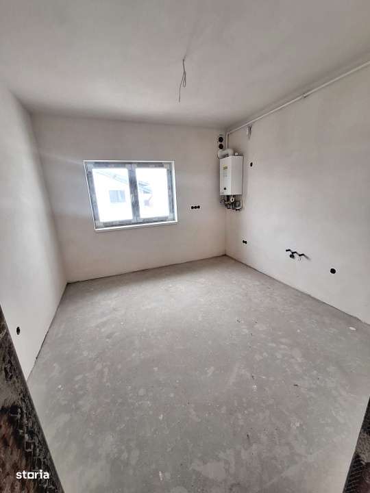 De vanzare apartament 2 camere si POD in Selimbar-5