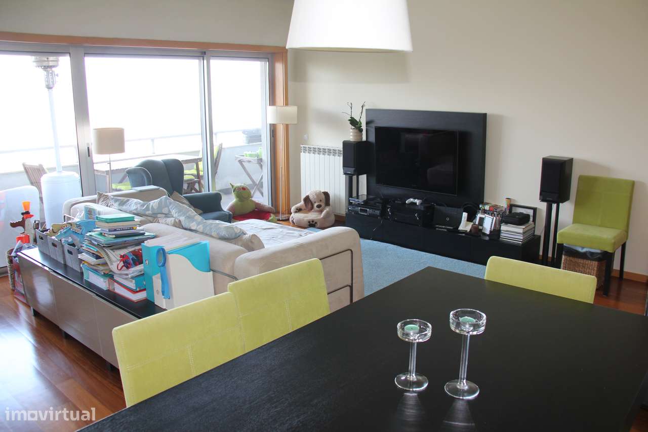 T2 MOBILADO (ou SEM mobília) para arrendar na Quinta de Cravel (Gaia) - Grande imagem: 4/21