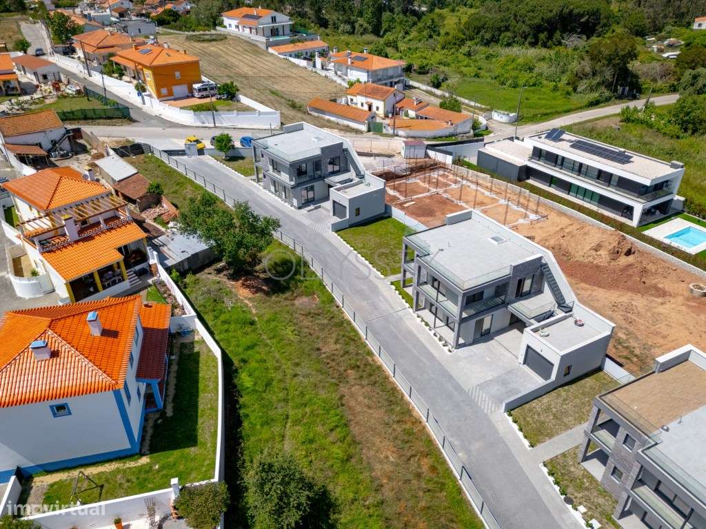 Moradia Ecológica de 4 Quartos com Jardim Privativo | Habitação Ene...-37