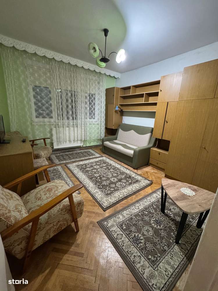 Piata Unirii-Vedere Panoramica-Etaj intermediar - Imagine principală: 4/5