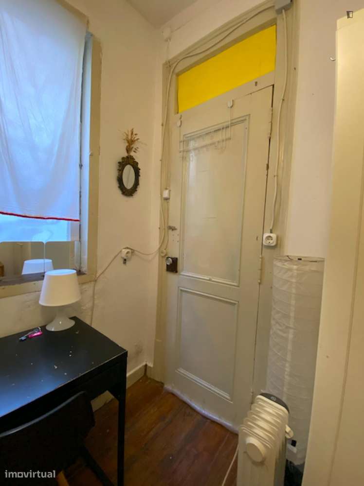 Quarto - localizado em Saldanha Lisbon - Grande imagem: 4/10