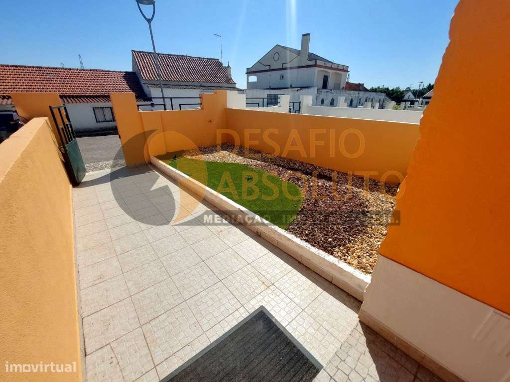 Moradia em Banda T4 c/ Piscina e Garagem. Quinta da Serralheira - S...-45