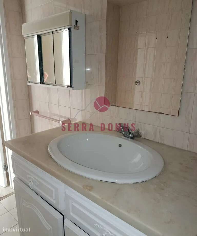 Apartamento T1  junto ao mar - Praia do Magoito com lugar de estaci...-15