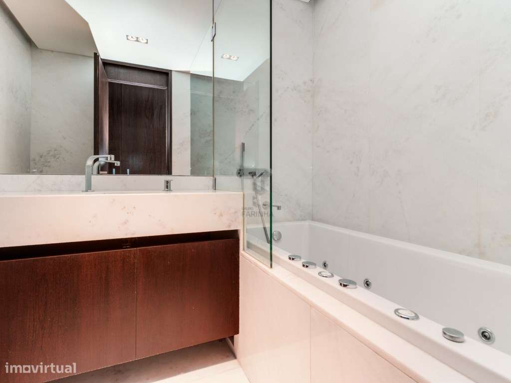 Apartamentos T4 novos a estrear de várias dimensões e orientações, ...-15