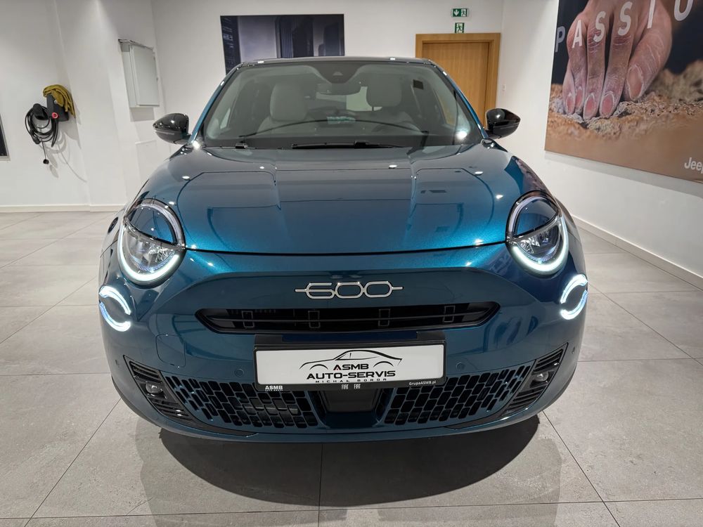 Fiat 600 1.2 Turbo Icon eDCT 2026