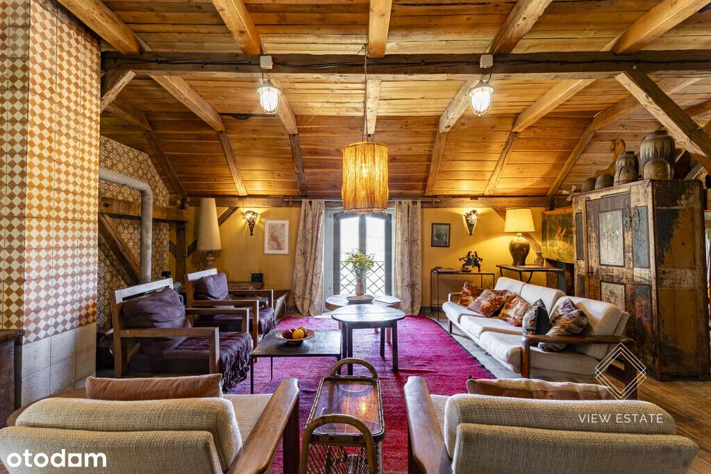 Wyjątkowy artystyczny dom na wzgórzu z pensjonatem-13