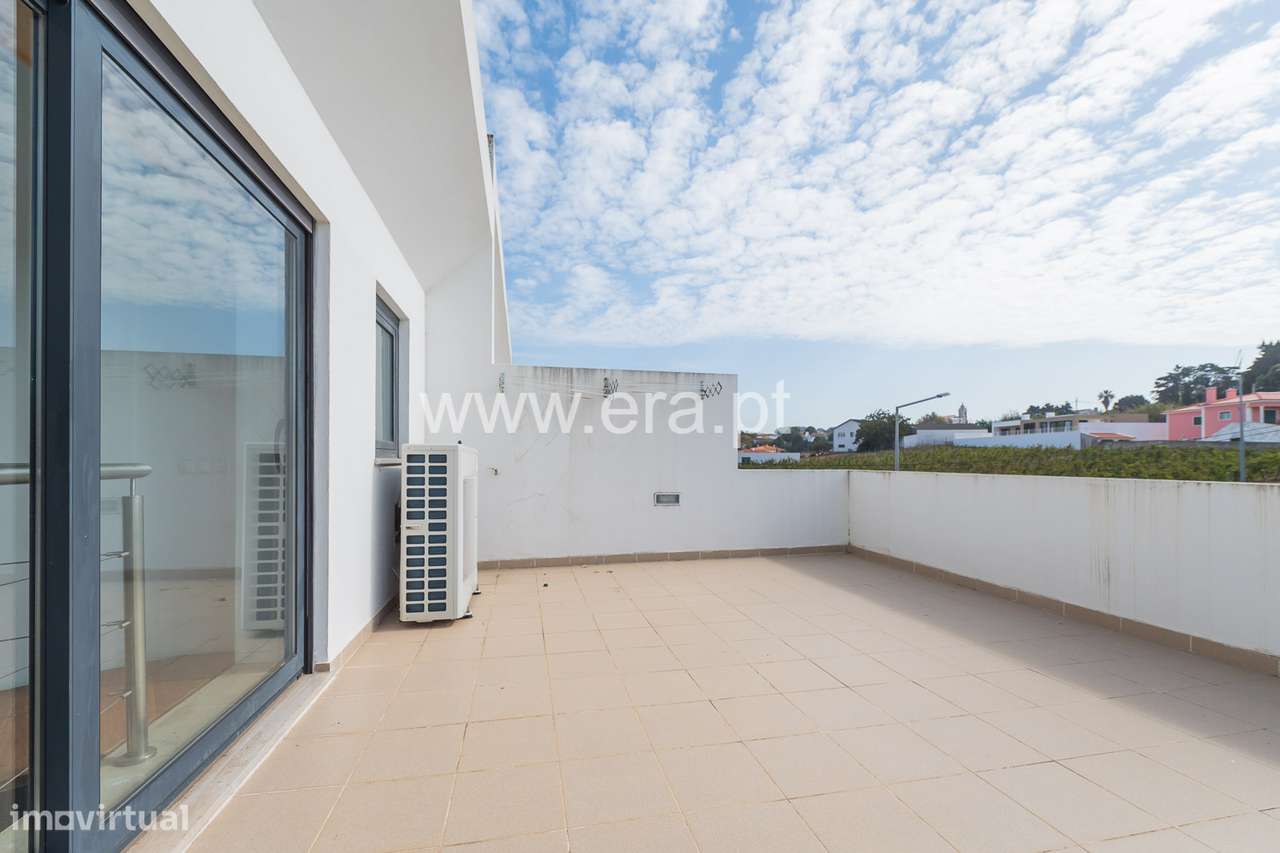 Moradia 4 Quartos - Turcifal, Torres Vedras-36