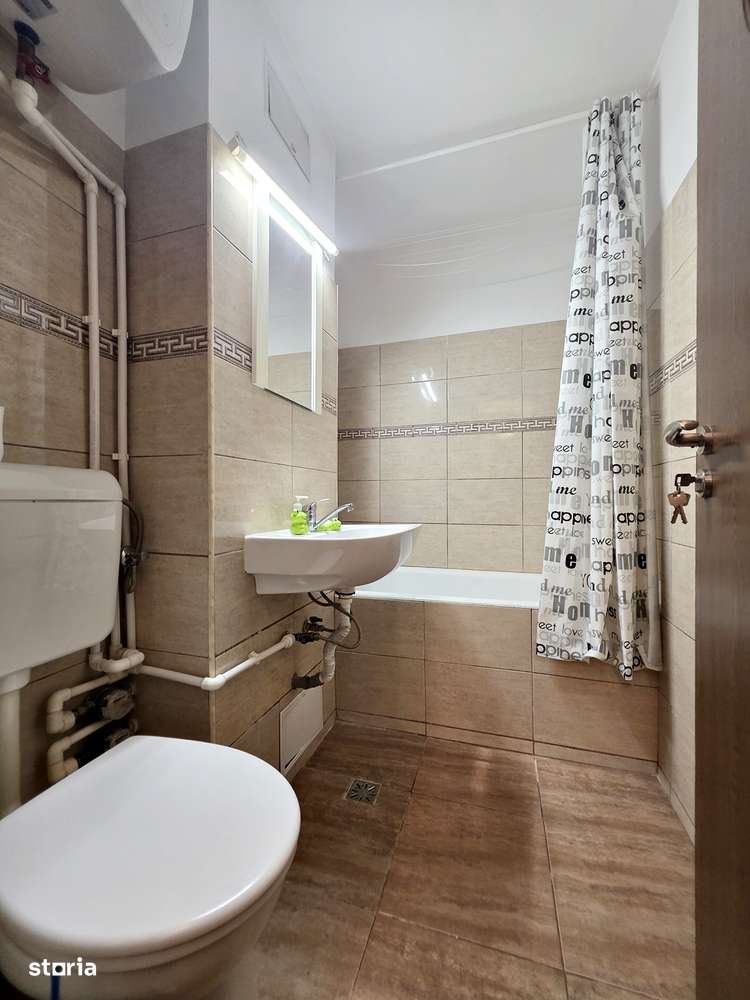 Garsoniera Decomandata | Bloc Mixt | Tei | UTC-3