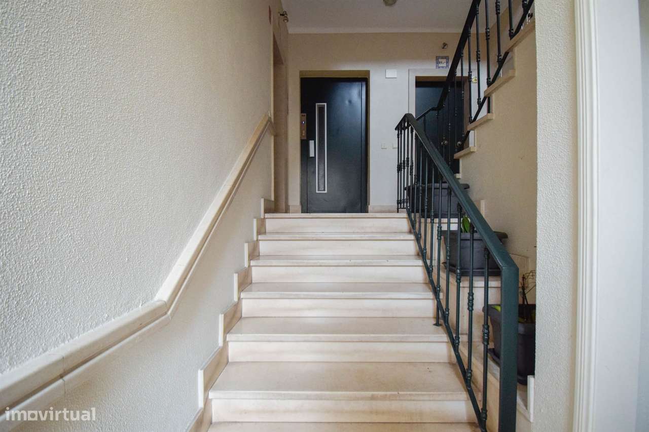 Apartamento T3 para arrendar no Monte Estoril - Grande imagem: 3/30