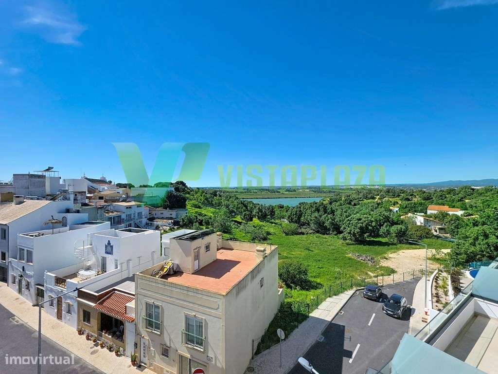 Apartamento T2 em Alvor com Terraço Privativo e Vista Ria de Alvor-28