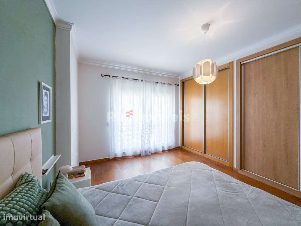 Apartamento T4 Duplex c/ Varandas, Arrecadação e Parqueamento - no ...-43