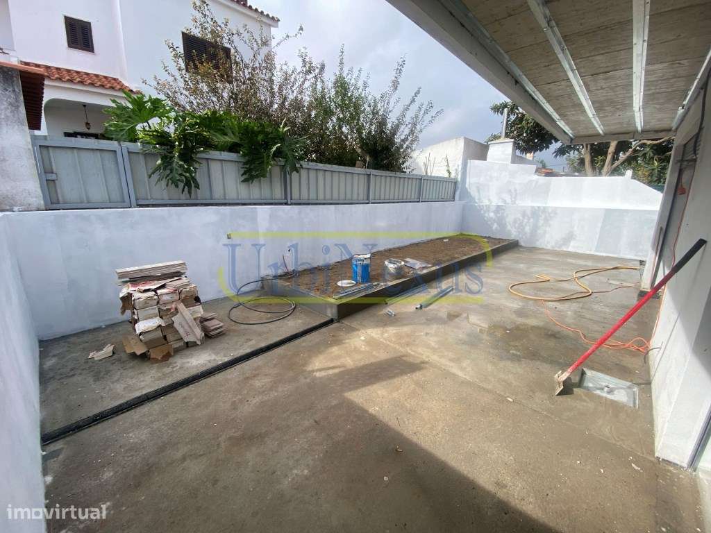 Moradia Nova V2 - Terreno 220M2 - Grande imagem: 4/12