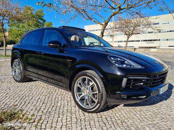 Porsche Cayenne E-Hybrid - 5