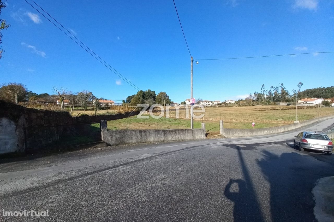 Terreno Urbanizável em Cabeçudos