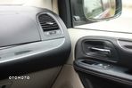 Chrysler Town & Country 3.6 Touring - 14