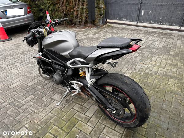 Triumph Street Triple - 6