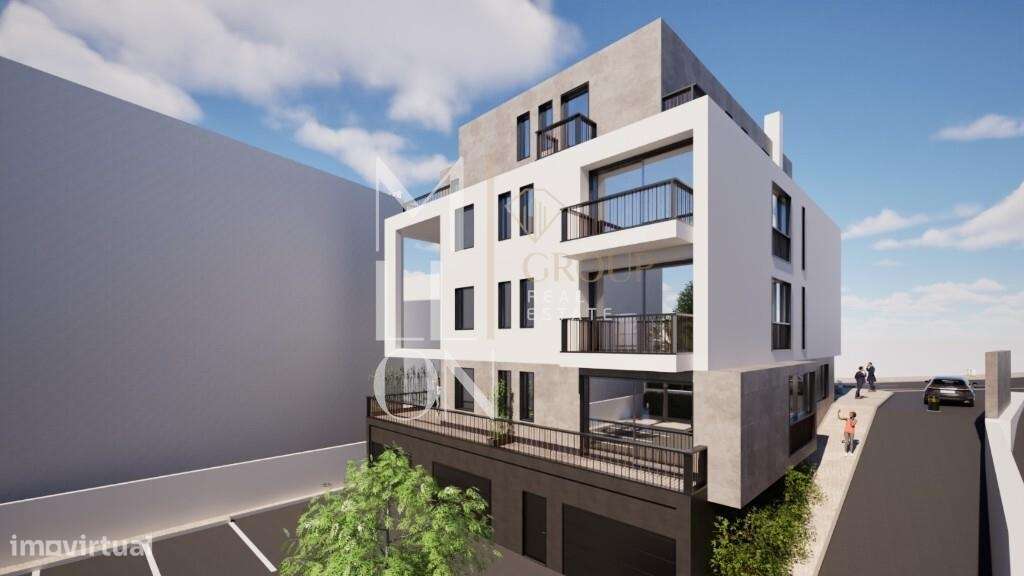 Terreno com viabilidade para construção – Centro de Albufeira - Grande imagem: 2/10