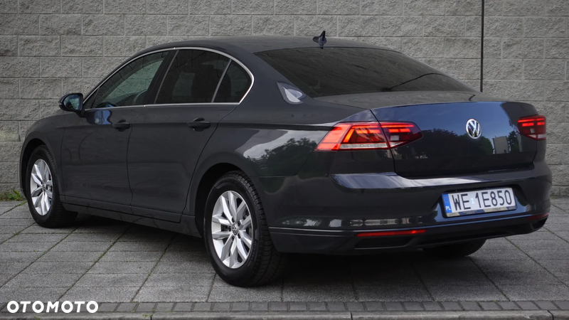 Volkswagen Passat 2.0 TDI EVO Business DSG - 8