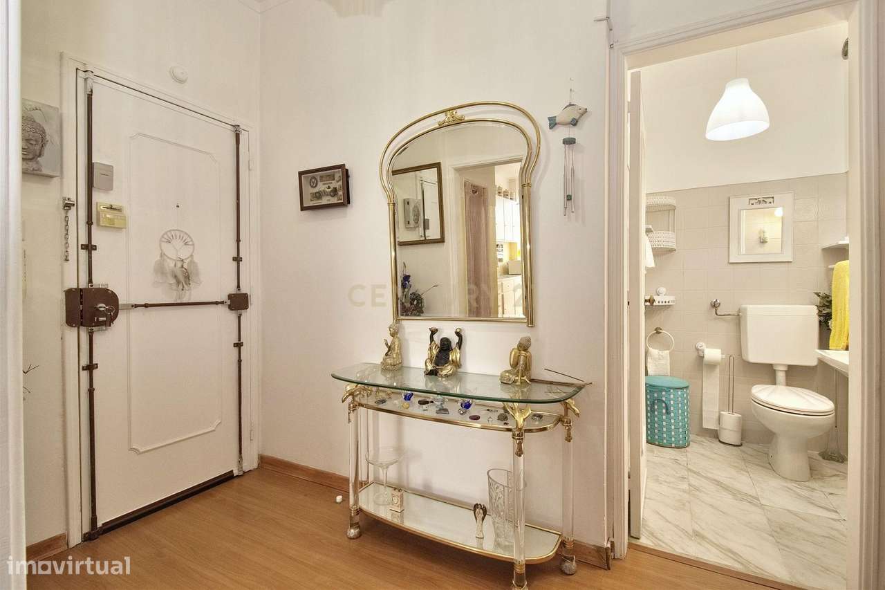 Apartamento T3 com 2 casas de banho em Barcarena – Pronto a habitar-20