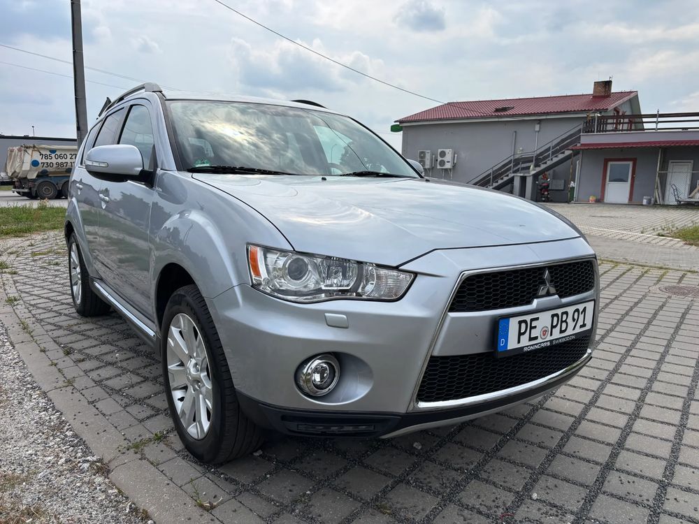 Mitsubishi Outlander II (2006-2013) 2.2 DI-D ClearTec 2WD Invite 2012