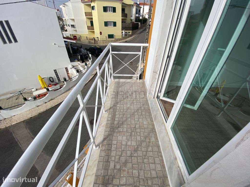 Vende-se excelente Moradia V3+1 na Ericeira, com vista mar.-25