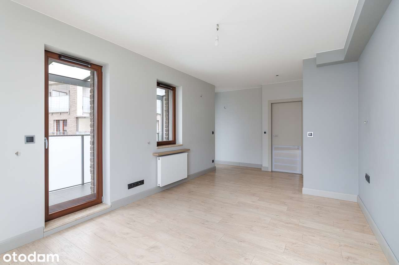 Przestronne mieszkanie z 2 loggiami, 2 miejscami postojowymi i komórką-6