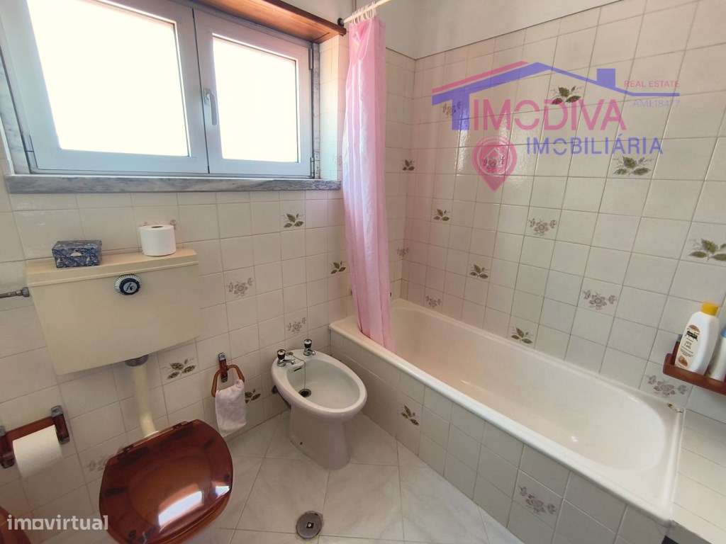 Moradia T3 com garagem e Terreno com 1850 m2 em Arega, Figueiró dos...-43