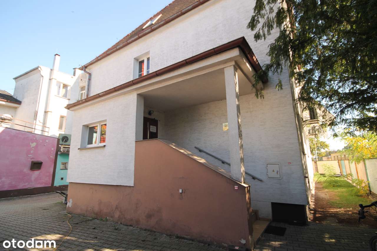 Obiekt na sprzedaż, 296.4m², Brzeg-1